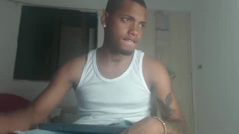 drako_monstercock online show from December 20, 2:52 am