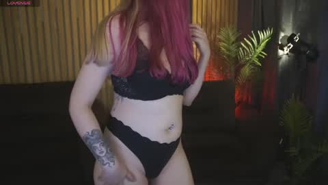 Lina online show from May 14, 6:09 am