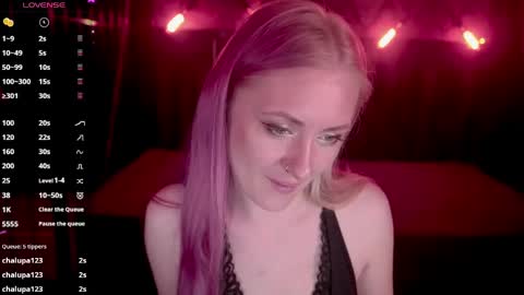 Lina online show from June 6, 5:45 am