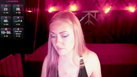 Lina online show from June 17, 5:43 am