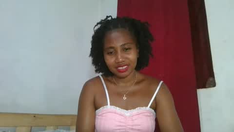 Snapshot of drasomaralda chatting on November 12, 9:53 am drasomaralda online show from November 12, 9:53 am