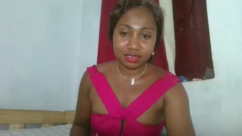 Snapshot of drasomaralda chatting on November 22, 10:42 pm drasomaralda online show from November 22, 10:42 pm