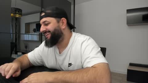 DravenPeak online show from October 7, 2:47 pm