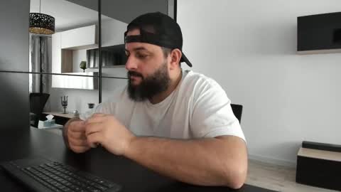 DravenPeak online show from October 15, 10:59 am