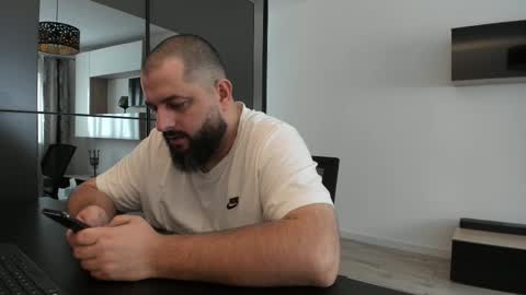 DravenPeak online show from October 21, 11:33 am