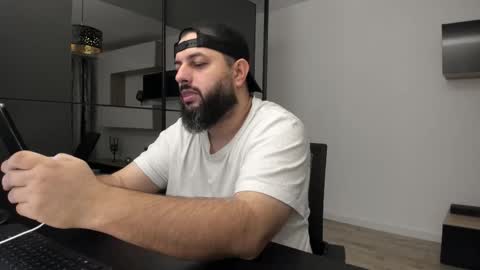 DravenPeak online show from November 4, 3:27 am