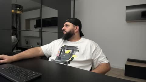 DravenPeak online show from November 27, 8:44 pm