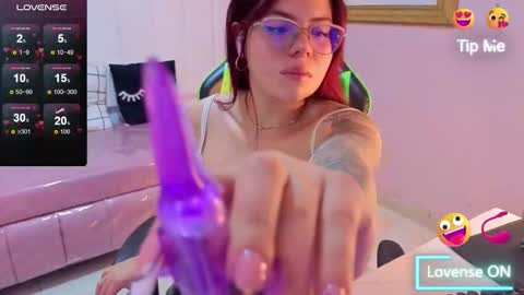 Draviana  online show from December 16, 2:49 am