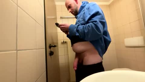 drawingcock online show from October 19, 10:32 pm