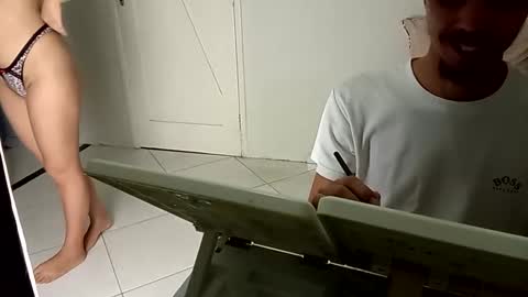 Snapshot of drawturbates chatting on November 11, 11:49 pm Drawturbates online show from November 11, 11:49 pm