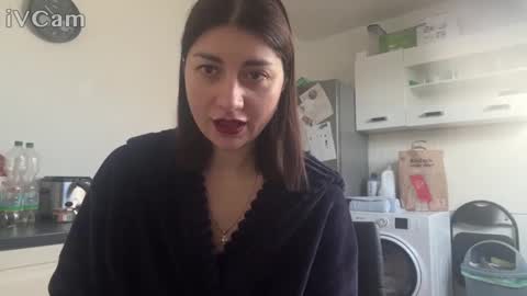 mari di online show from January 28, 9:19 am