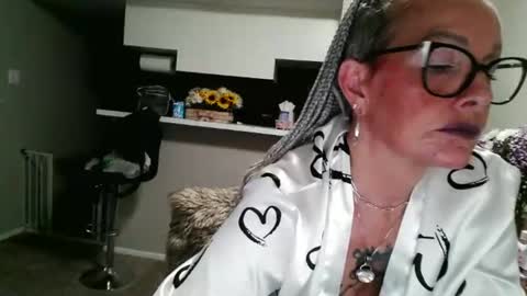 dreadbaby26 online show from March 23, 12:14 am