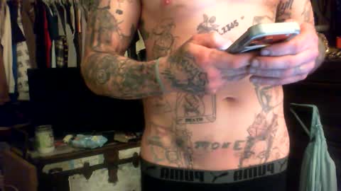 dreaded_folks online show from February 9, 12:14 am