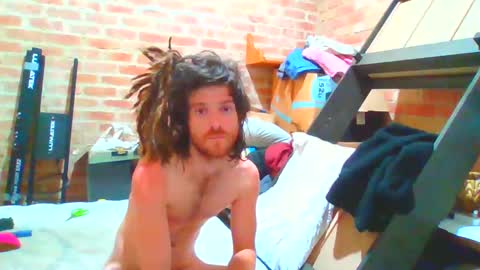 Snapshot of dreadsbi26 chatting on December 11, 5:37 pm sexysubxxx online show from December 11, 5:37 pm