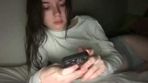 Snapshot of dream1girl_ chatting on January 28, 5:54 am ur dream girl online show from January 28, 5:54 am