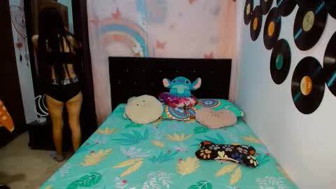 sharon online show from January 8, 9:11 am