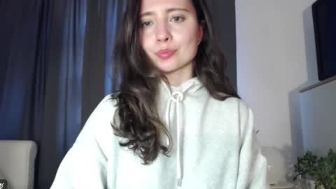 Snapshot of dream_nicole02 chatting on March 18, 2:53 pm Nicole online show from March 18, 2:53 pm