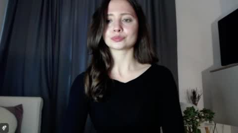 Snapshot of dream_nicole02 chatting on April 7, 6:47 am Nicole online show from April 7, 6:47 am