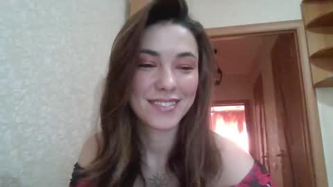Snapshot of dream_petal_ chatting on May 4, 9:38 am dream_petal_ online show from May 4, 9:38 am