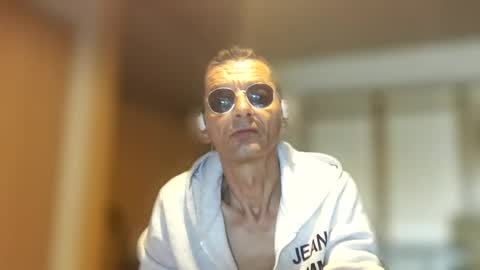Dreambob online show from June 4, 6:52 am