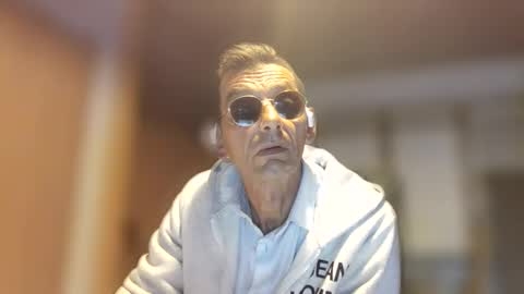 Dreambob online show from June 10, 5:56 pm