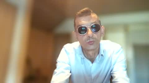 Dreambob online show from June 15, 5:04 pm