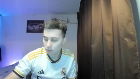 Johnny online show from February 16, 11:23 pm