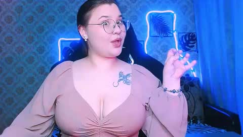 dreamforyoue2 online show from March 3, 7:20 pm