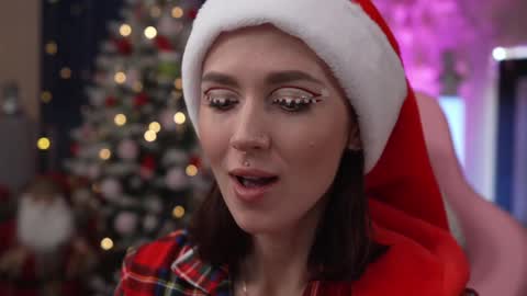 Sarah online show from December 25, 10:16 pm