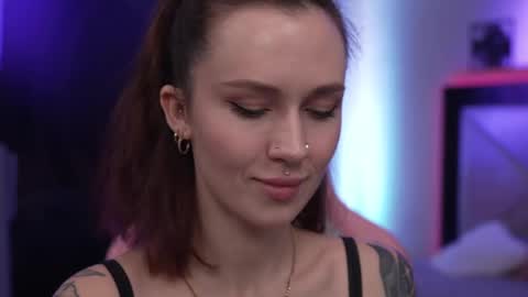 Sarah online show from February 21, 8:27 pm