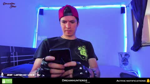 Snapshot of dreamhunterdz chatting on January 8, 5:48 pm Your lord. - ONLINE 1500 Pm to 2100 Pm - New York Hour online show from January 8, 5:48 pm