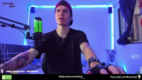 Snapshot of dreamhunterdz chatting on January 10, 10:04 pm Your lord. - ONLINE 1500 Pm to 2100 Pm - New York Hour online show from January 10, 10:04 pm