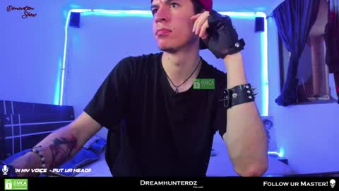 Snapshot of dreamhunterdz chatting on January 28, 10:45 pm Your lord. - ONLINE 1500 Pm to 2100 Pm - New York Hour online show from January 28, 10:45 pm