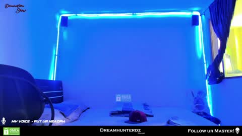 Snapshot of dreamhunterdz chatting on February 4, 7:11 pm Your lord. - ONLINE 1500 Pm to 2100 Pm - New York Hour online show from February 4, 7:11 pm