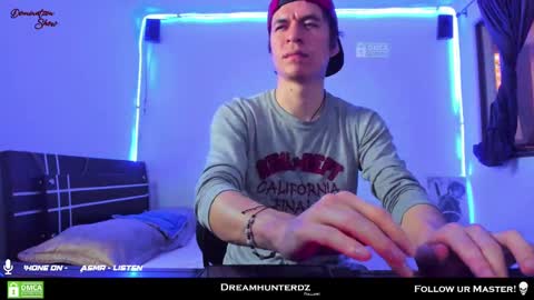 Snapshot of dreamhunterdz chatting on February 20, 10:48 pm Your lord. - ONLINE 1500 Pm to 2100 Pm - New York Hour online show from February 20, 10:48 pm