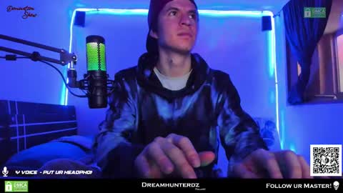 Snapshot of dreamhunterdz chatting on February 28, 10:50 pm Your lord. - ONLINE 1500 Pm to 2100 Pm - New York Hour online show from February 28, 10:50 pm