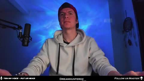 Snapshot of dreamhunterdz chatting on September 20, 12:44 am Your lord. - ONLINE 1500 Pm to 2100 Pm - New York Hour online show from September 20, 12:44 am