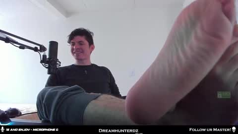 Your lord. - ONLINE  1500 Pm to 2100 Pm - New York Hour online show from November 13, 8:52 pm