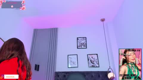 Snapshot of dreamleah_ chatting on December 14, 5:46 am dreamleah_ online show from December 14, 5:46 am