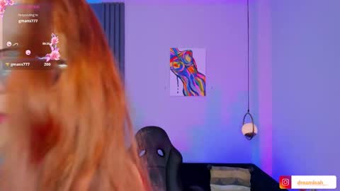 Snapshot of dreamleah_ chatting on February 22, 10:14 am dreamleah_ online show from February 22, 10:14 am