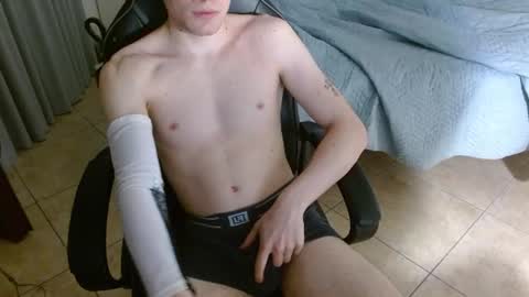 DreamBoy online show from June 20, 12:36 am