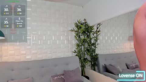 cris online show from December 23, 3:33 pm