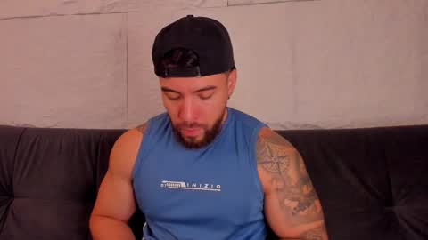 cris online show from October 13, 11:05 pm