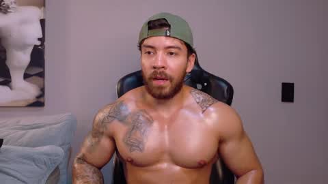 cris online show from May 29, 10:52 pm