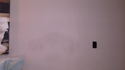 cris online show from June 11, 12:32 am