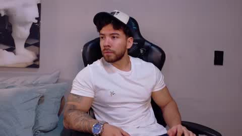 cris online show from June 26, 8:46 pm