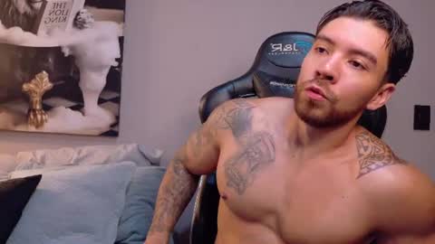 cris online show from July 6, 10:56 pm