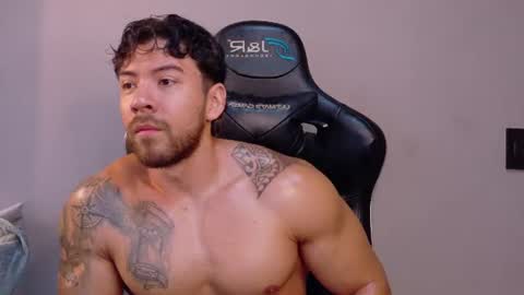 cris online show from July 10, 1:47 pm