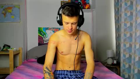 Adam Dream online show from September 26, 7:56 am