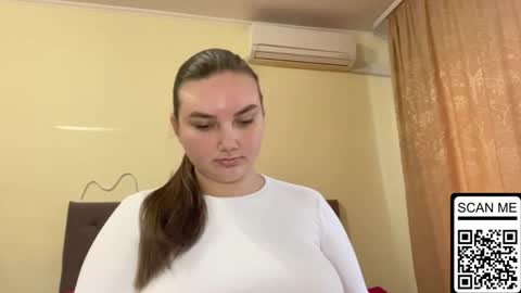 Mila online show from October 14, 7:20 am